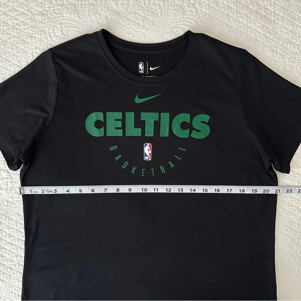 Women's Nike Black Boston Celtics Team Practice Performance T-Shirt XL